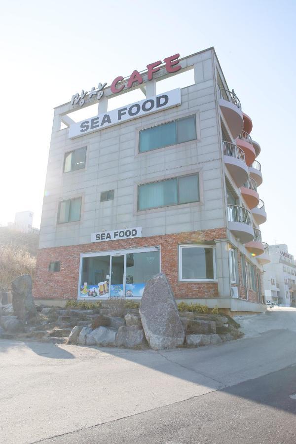 Mangsang Beach Pension Gangneung Exterior photo